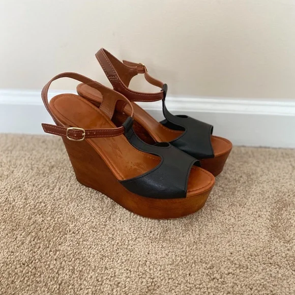 Brown Black Summer Wedges